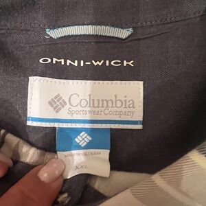 Columbia Plaid Button-Up Shirt